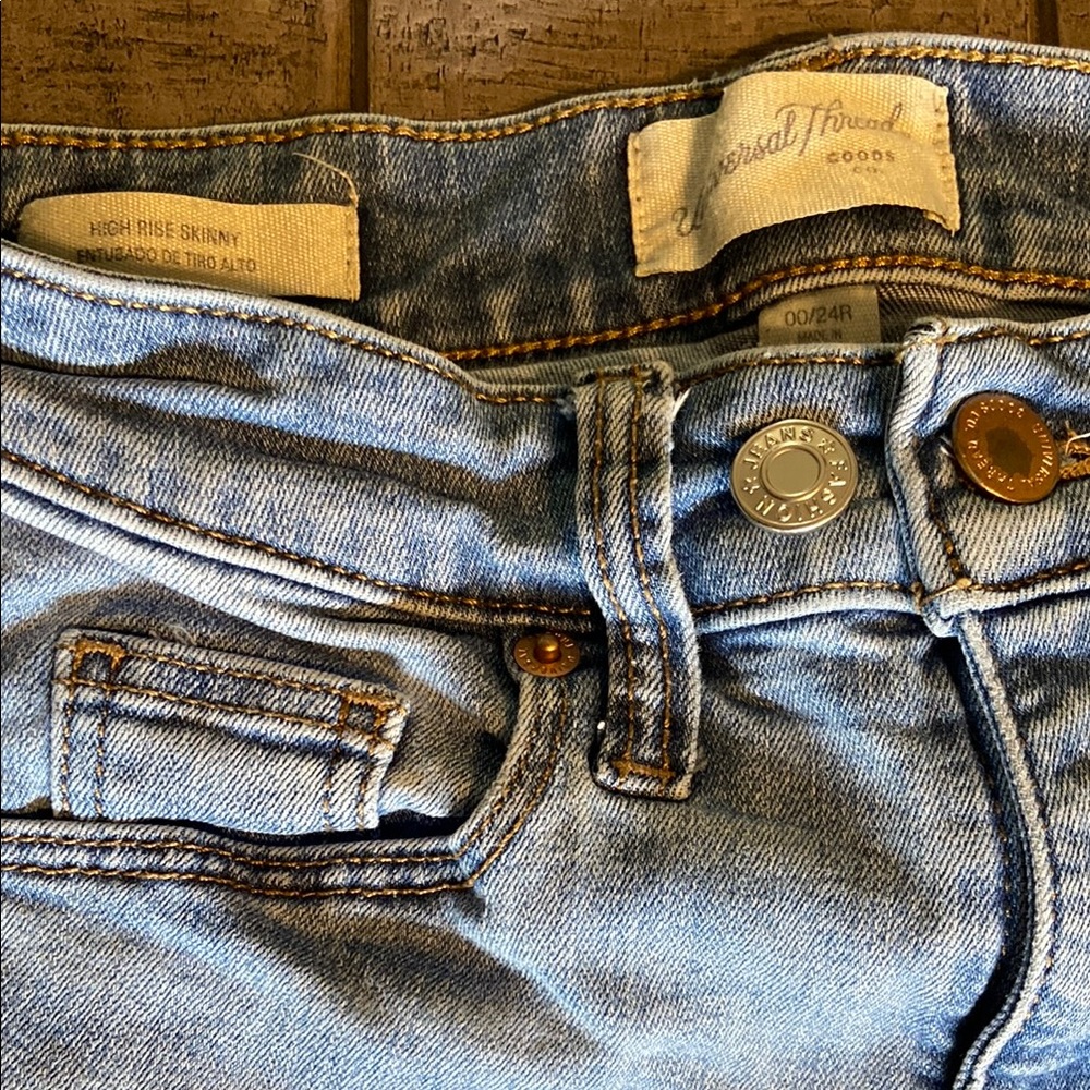 Universal Thread High Rise Skinny Jeans size 00/24R - Picture 1 of 6